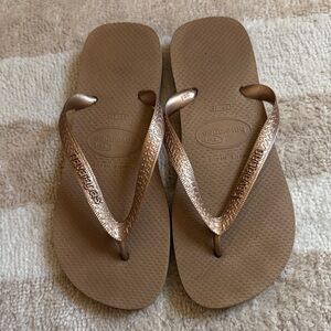 Havaianas Tan Flip Flops